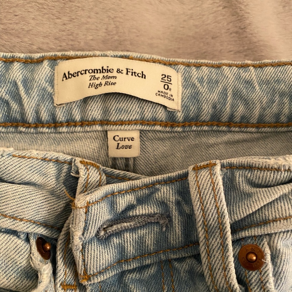 Abercrombie jeans